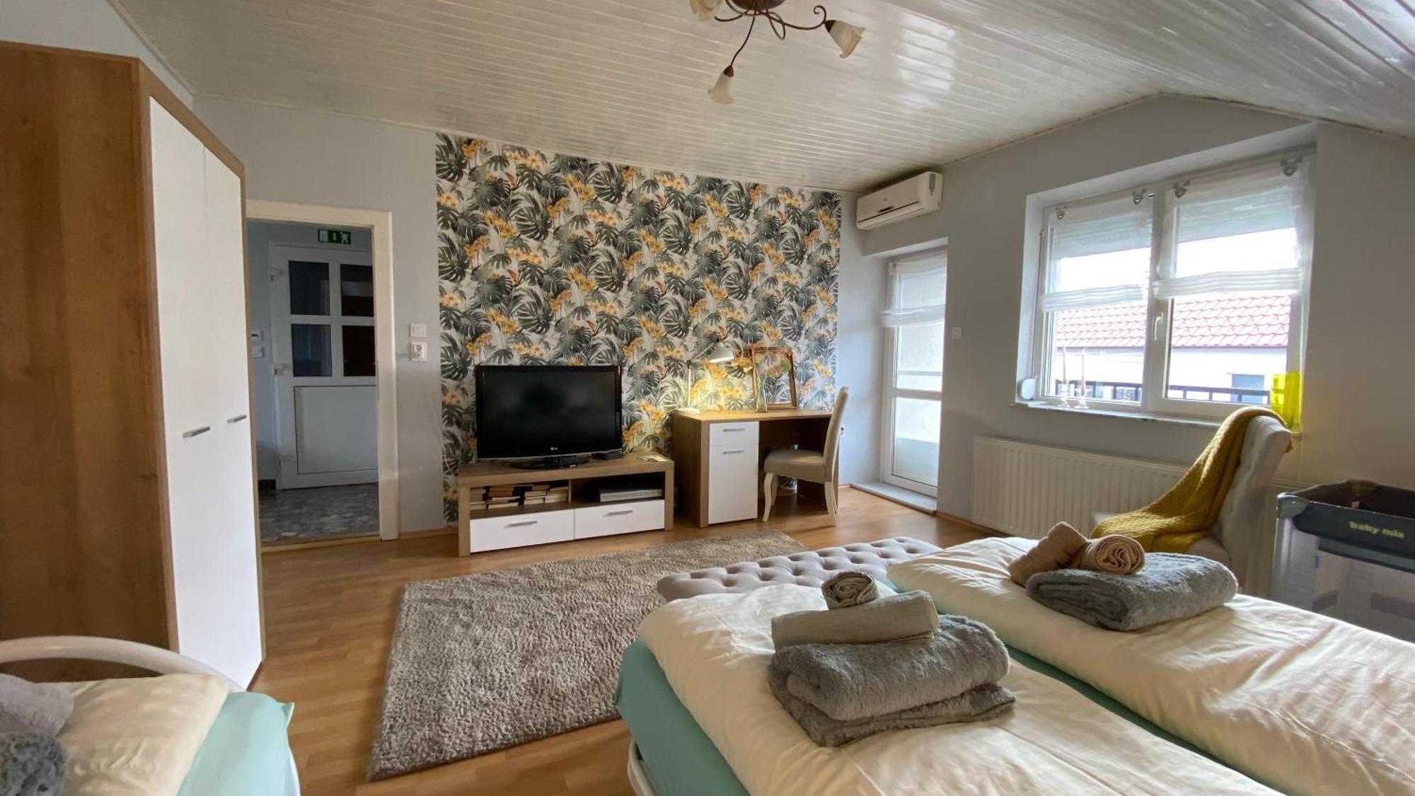 Sweet Home Apartman Balatonfured Luaran gambar
