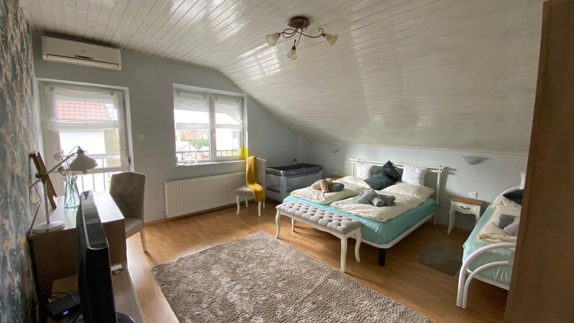 Sweet Home Apartman Balatonfured Luaran gambar